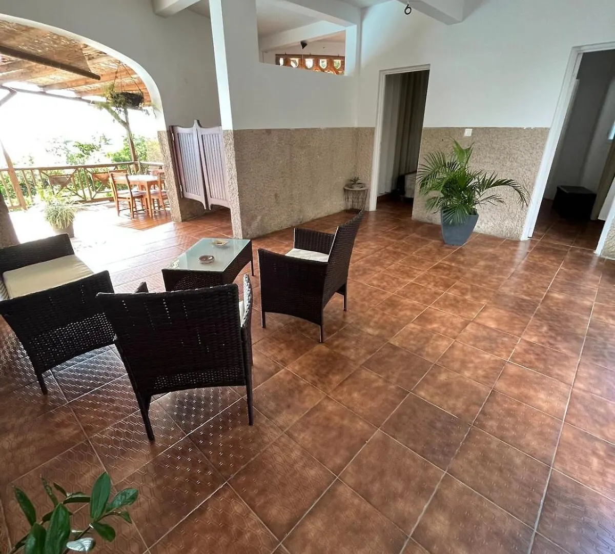 Villa Schoelcher, Vue Sur Mer A 3 Min A Pied, Avec Piscine